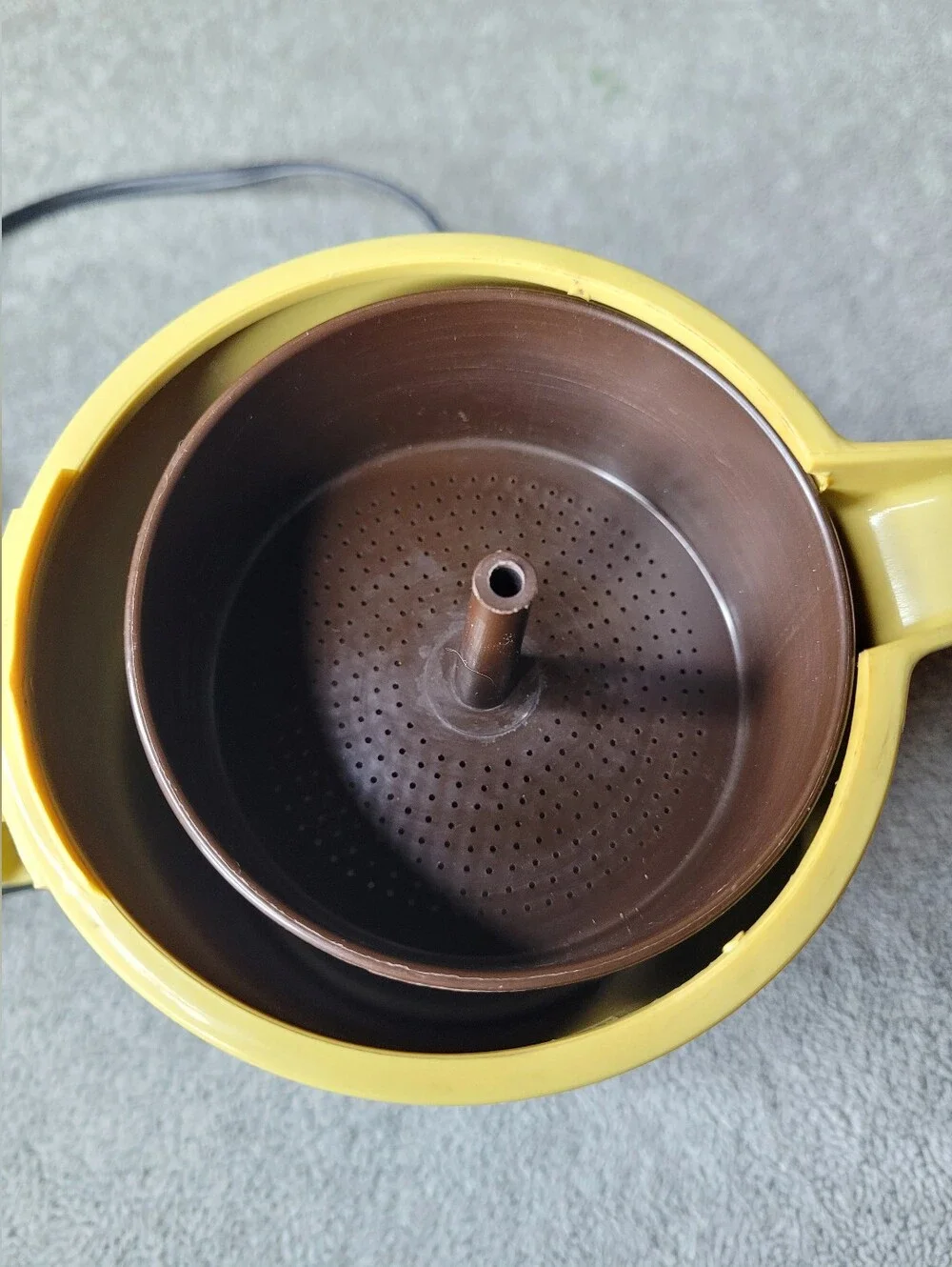 Vtg Regal Poly Perk 4 Cup Harvest Gold Electric Automatic Percolator Works